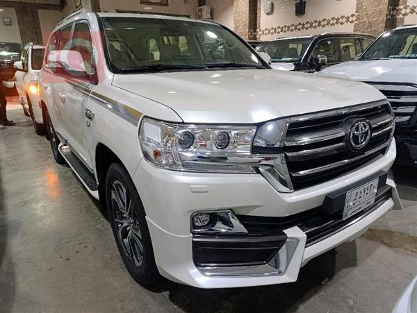 Toyota for sale in Iraq